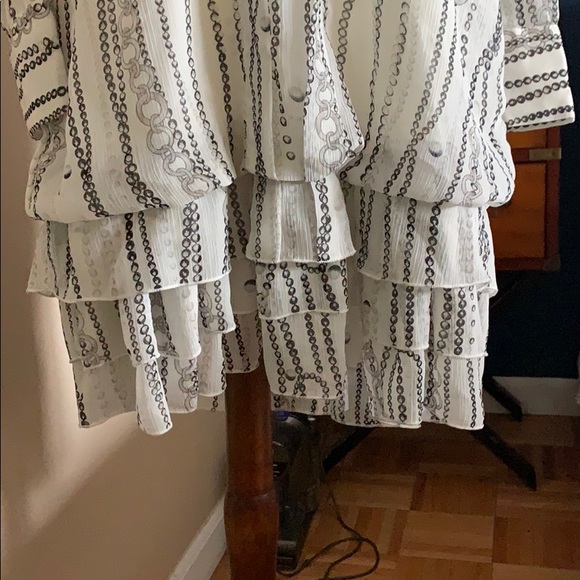 Ruffle light weight dress - Picture 3 of 3